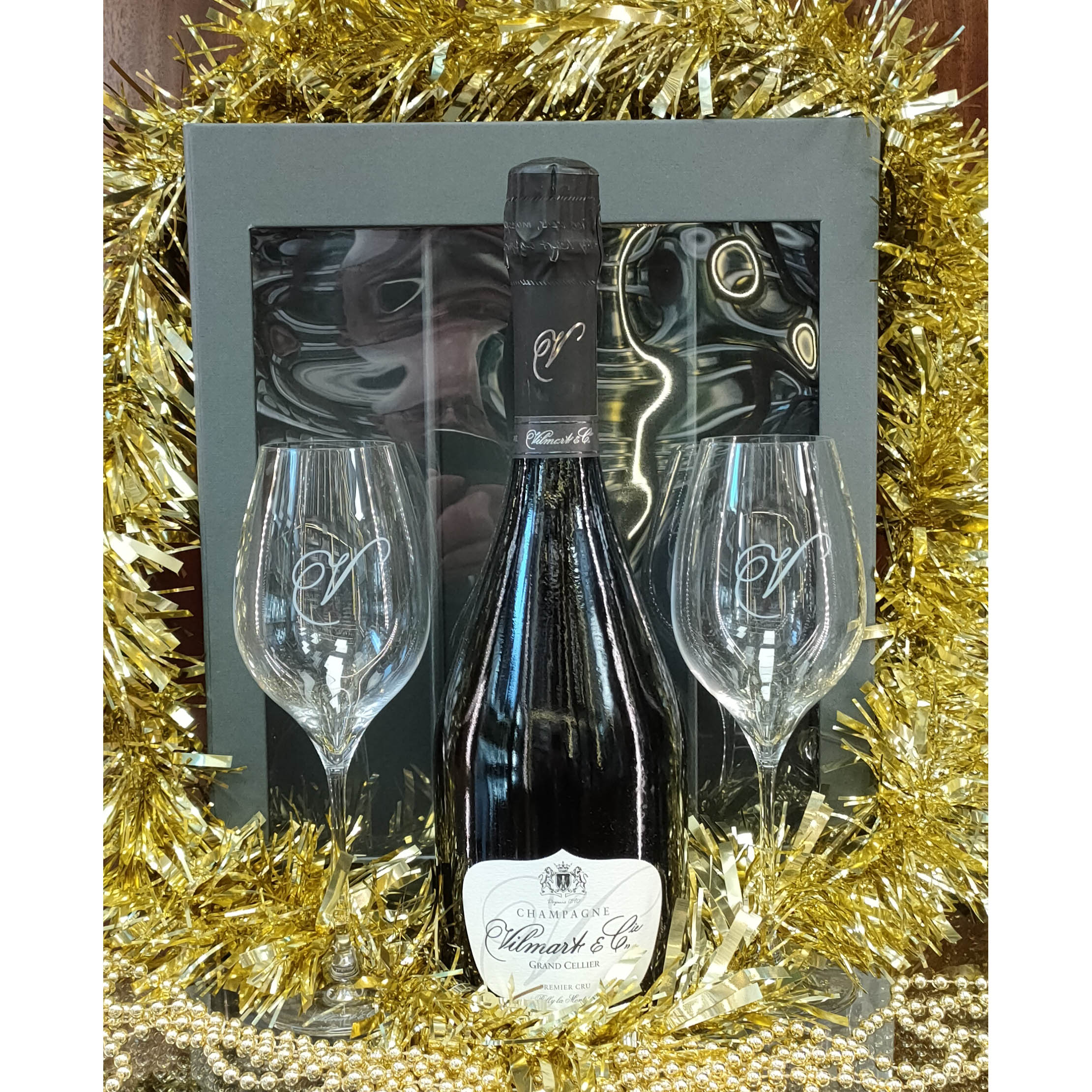 Vilmart Champagne and Glasses Gift Box: NV Grand Cellier Option Vilmart Champagne and Glasses Gift Box: NV Grand Cellier Option